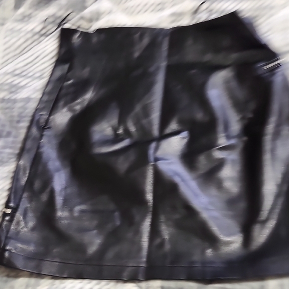 Fashion Nova Black Asymmetrical Mini Skirt Night Out - Picture 3 of 3